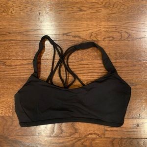Lululemon black sports bra